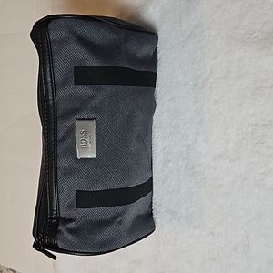 Coty | NWOT Men's Charcoal Black Hugo Boss Toiletry Pouch